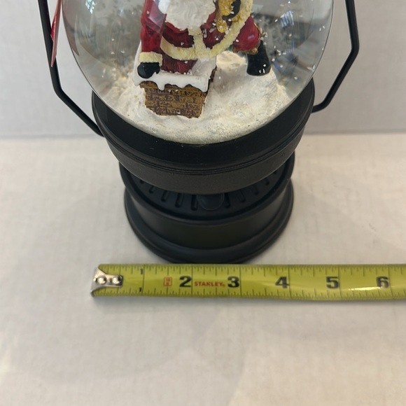 Martha Stewart Lantern Santa Snowglobe Waterglobe Musical Globe - Picture 5 of 7